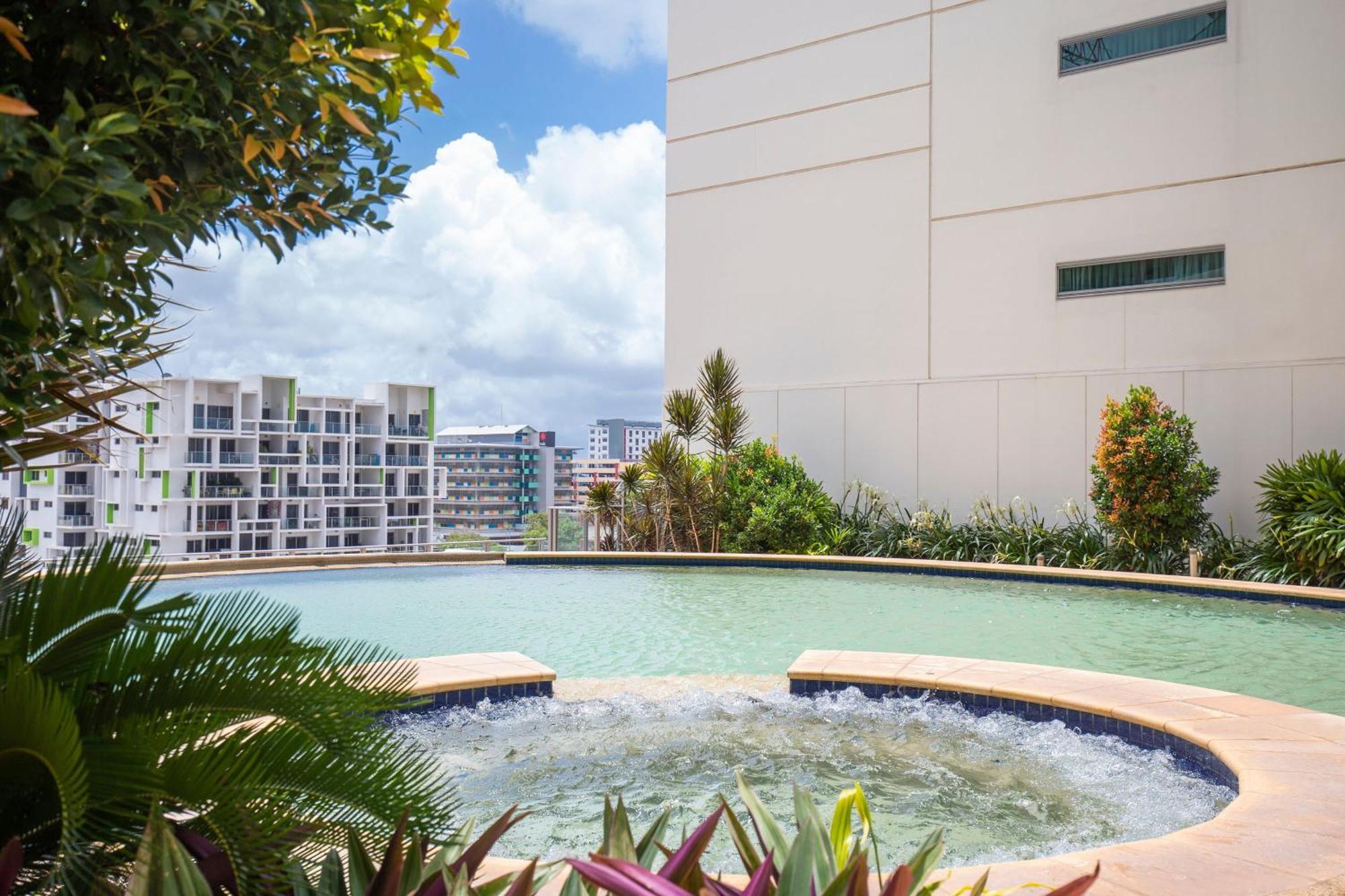 Aparthotel Mantra Pandanas Darwin Esterno foto